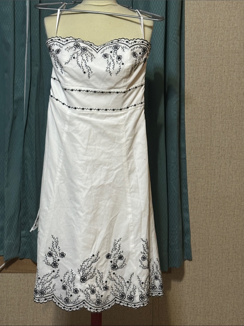 White House black market- Strapless Embroidered Sundress